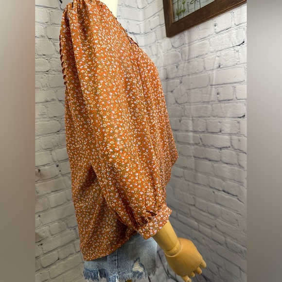 She + Sky boho floral Blouse - Picture 2 of 6